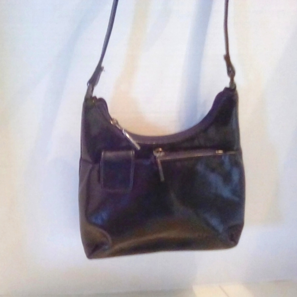 NEW Kenneth Cole Black Crossbody